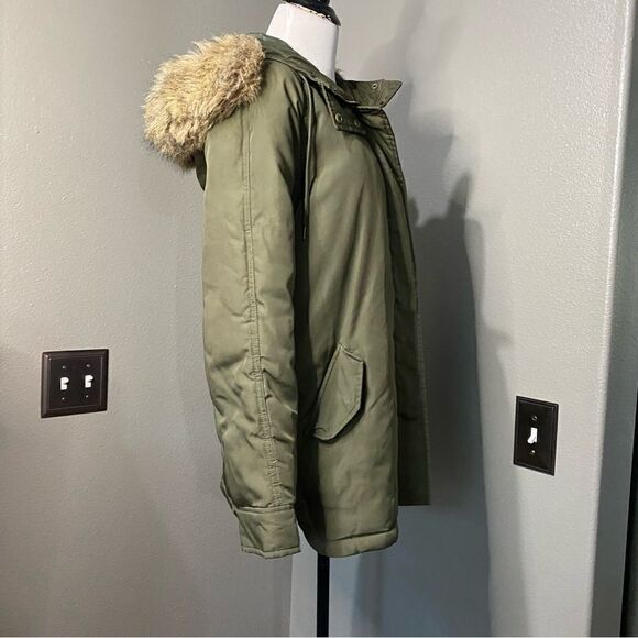 Old Navy Olive Green Jacket Faux fur Hood Utility Crocodile Tears - Picture 8 of 14